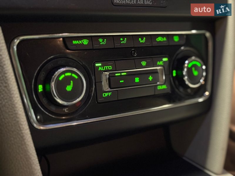 Універсал Skoda Superb 2014 в Києві фото 85 Універсал Skoda Superb 2014 в Києві