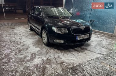 Універсал Skoda Superb 2010 в Києві