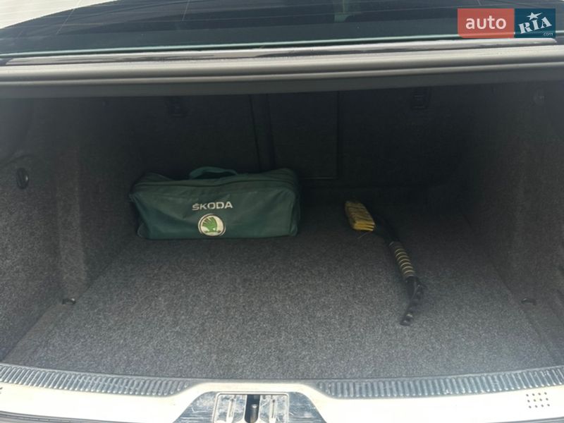 Ліфтбек Skoda Superb 2012 в Луцьку