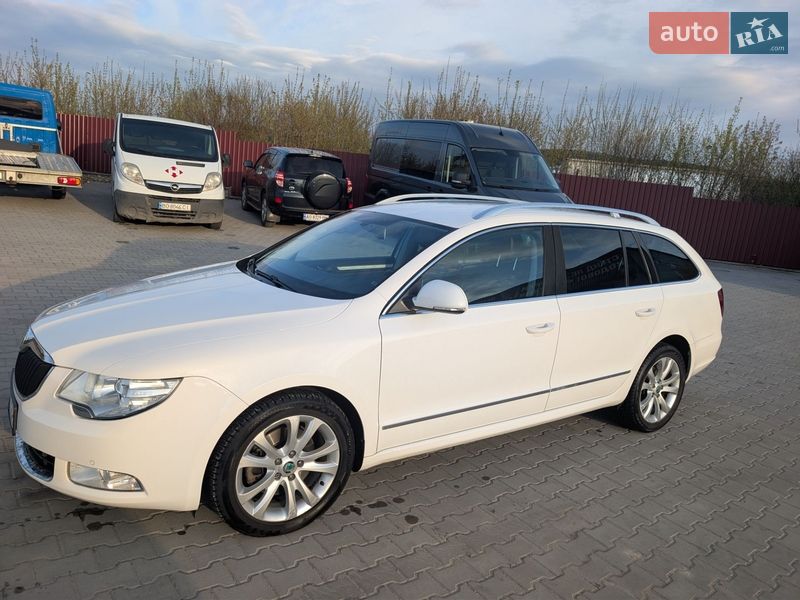 Skoda Superb 2013 Skoda Superb 2013