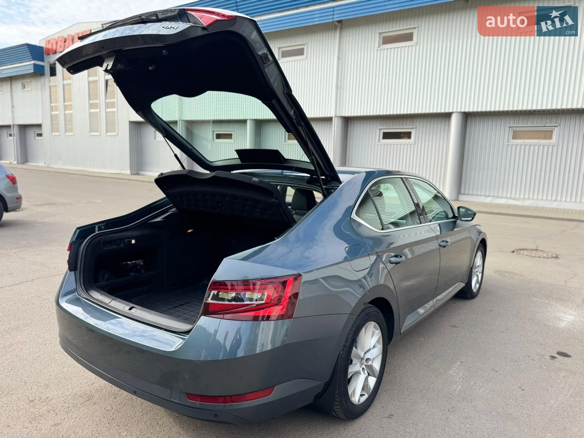 2017 Skoda Superb - мініатюра 42
