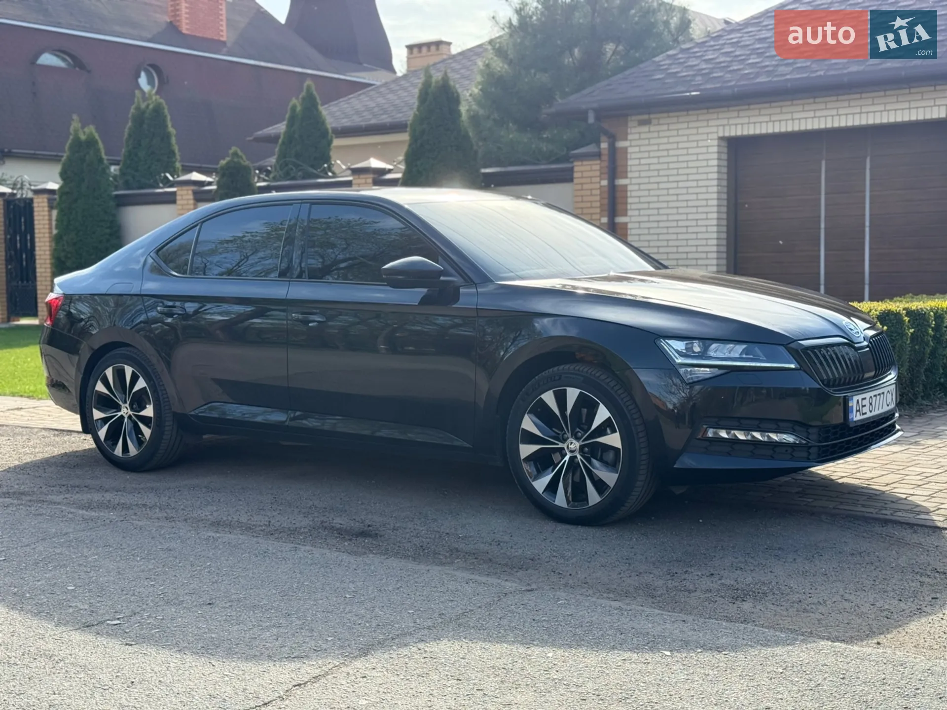 2019 Skoda Superb - мініатюра 3
