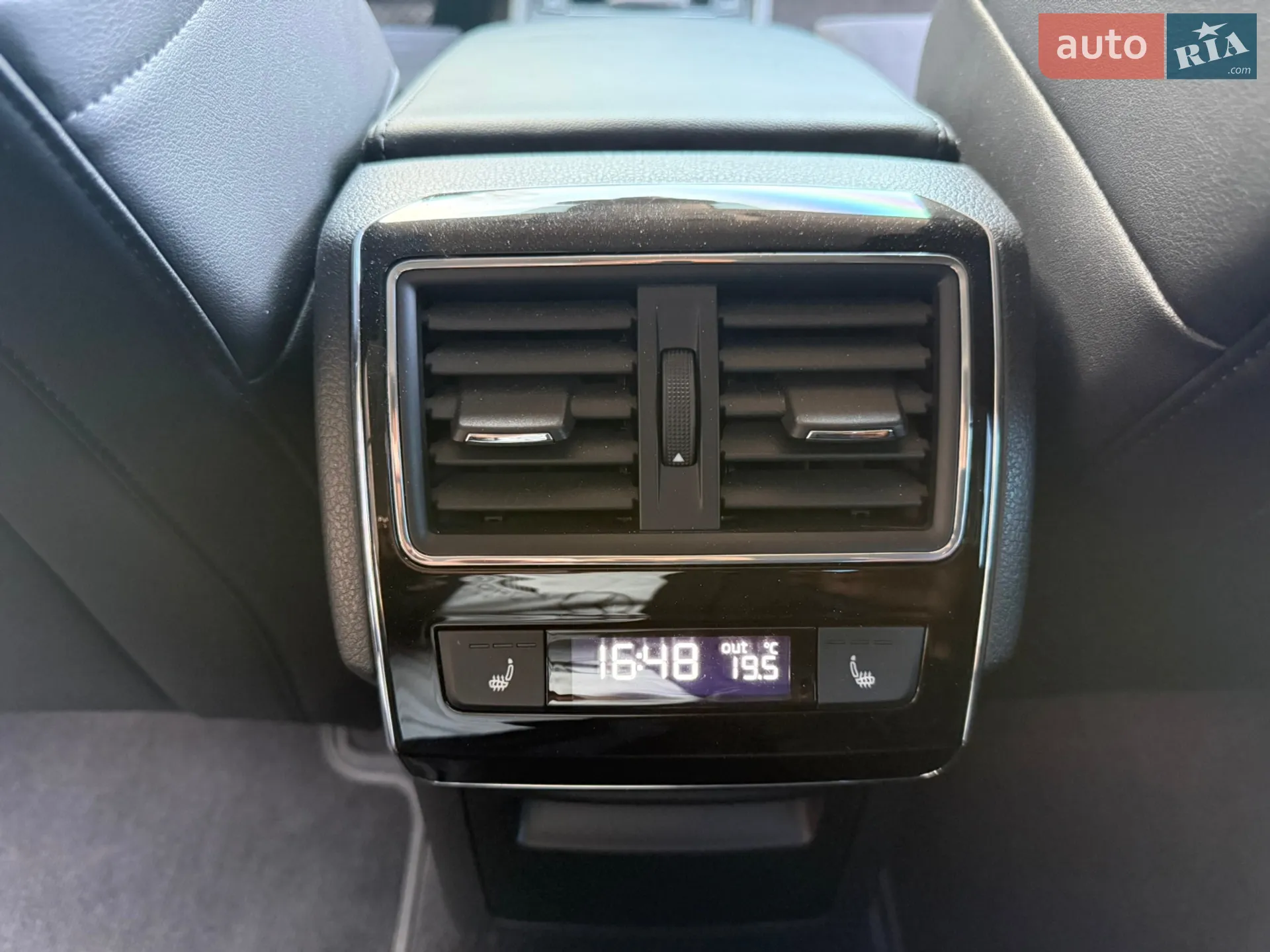 2019 Skoda Superb - мініатюра 16
