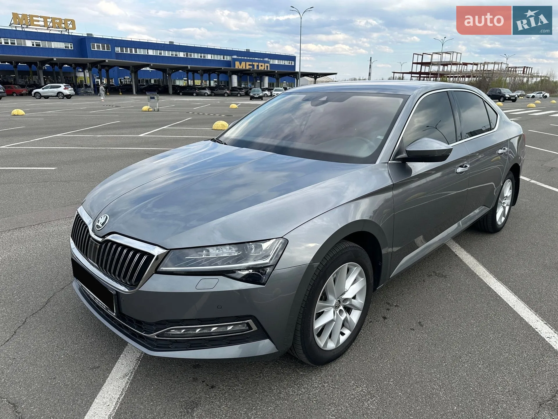 2023 Skoda Superb - мініатюра 2