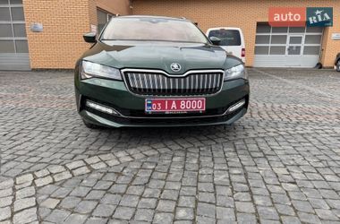 Універсал Skoda Superb 2020 в Луцьку