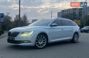 Универсал Skoda Superb 2016 в Дрогобыче