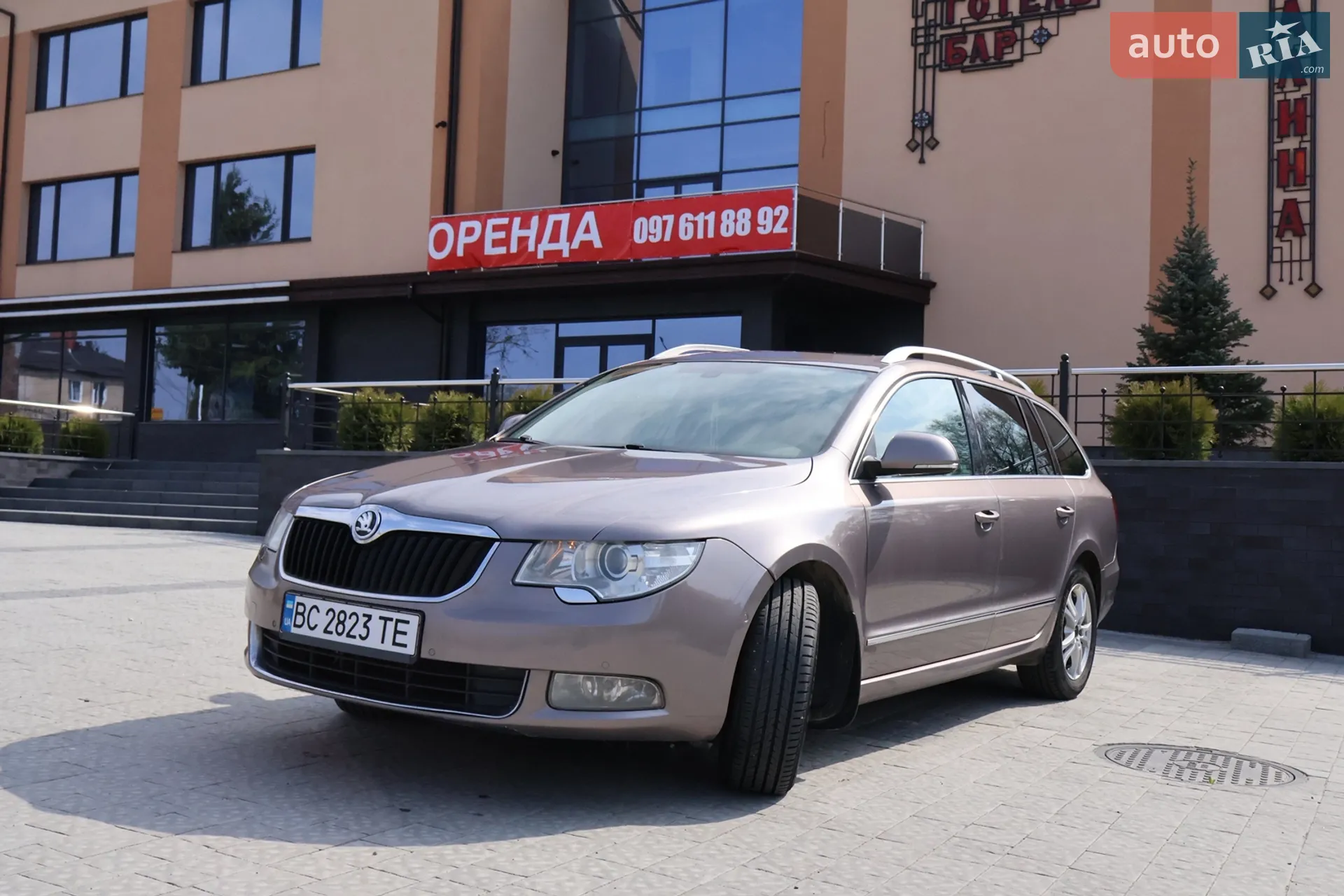 2010 Skoda Superb - мініатюра 22