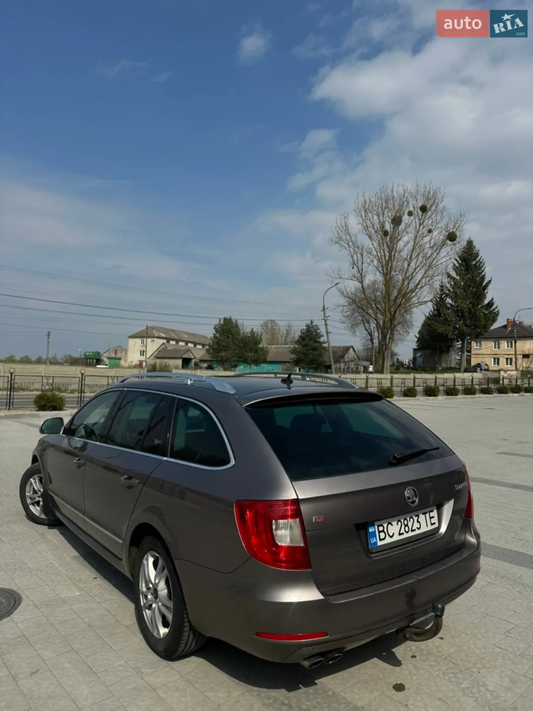 2010 Skoda Superb - мініатюра 39