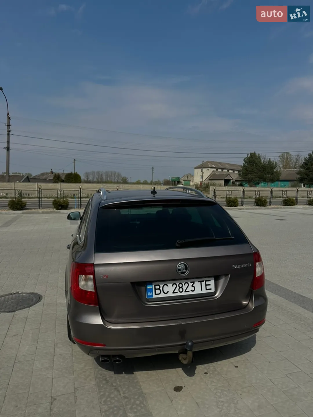 2010 Skoda Superb - мініатюра 41