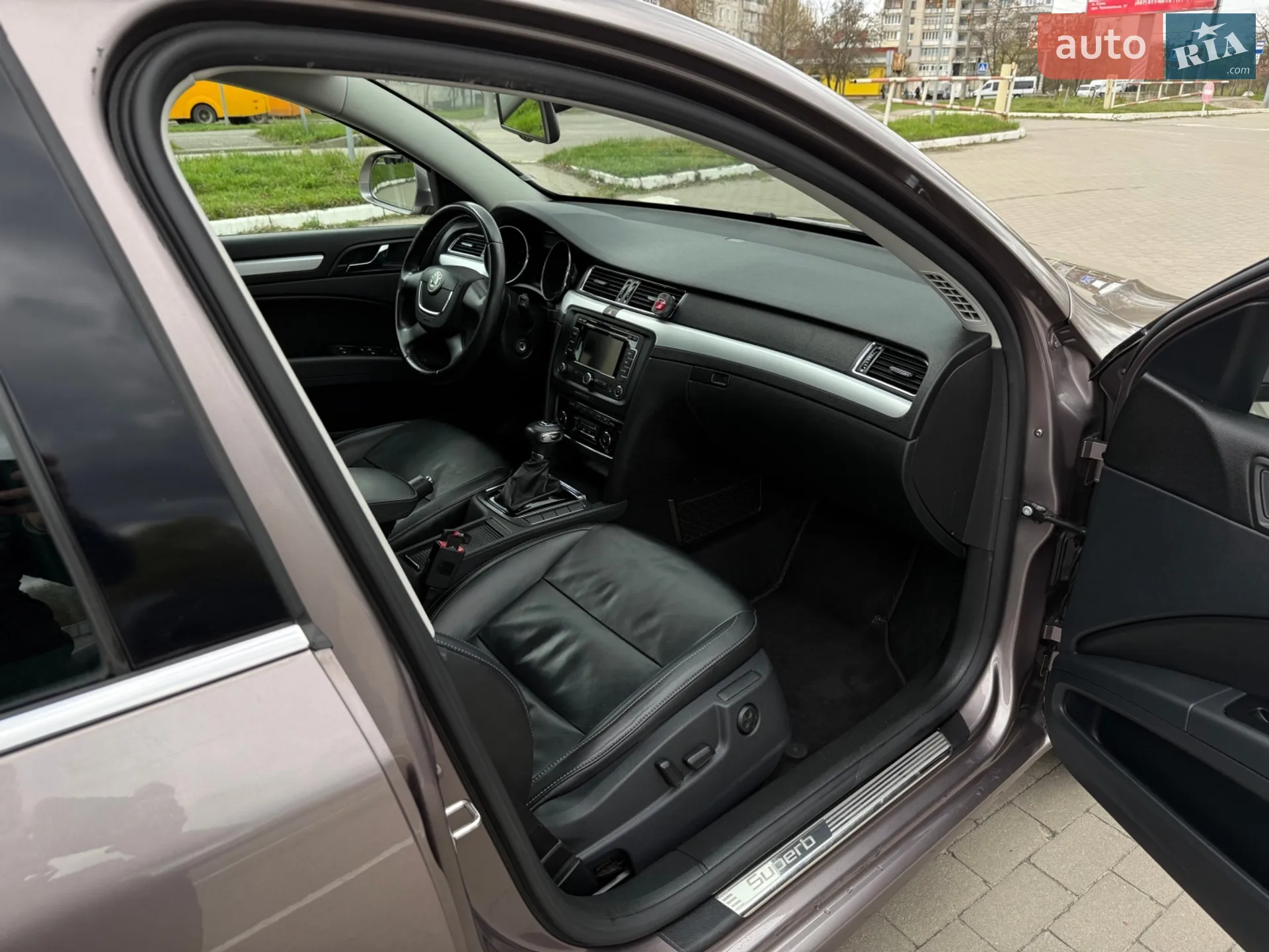 2011 Skoda Superb - мініатюра 47