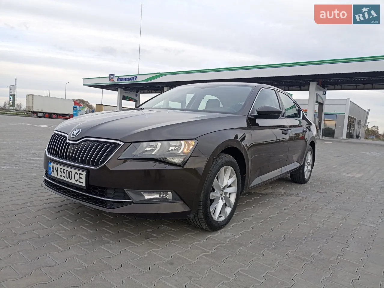 2017 Skoda Superb - мініатюра 11