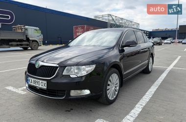 Ліфтбек Skoda Superb 2011 в Києві