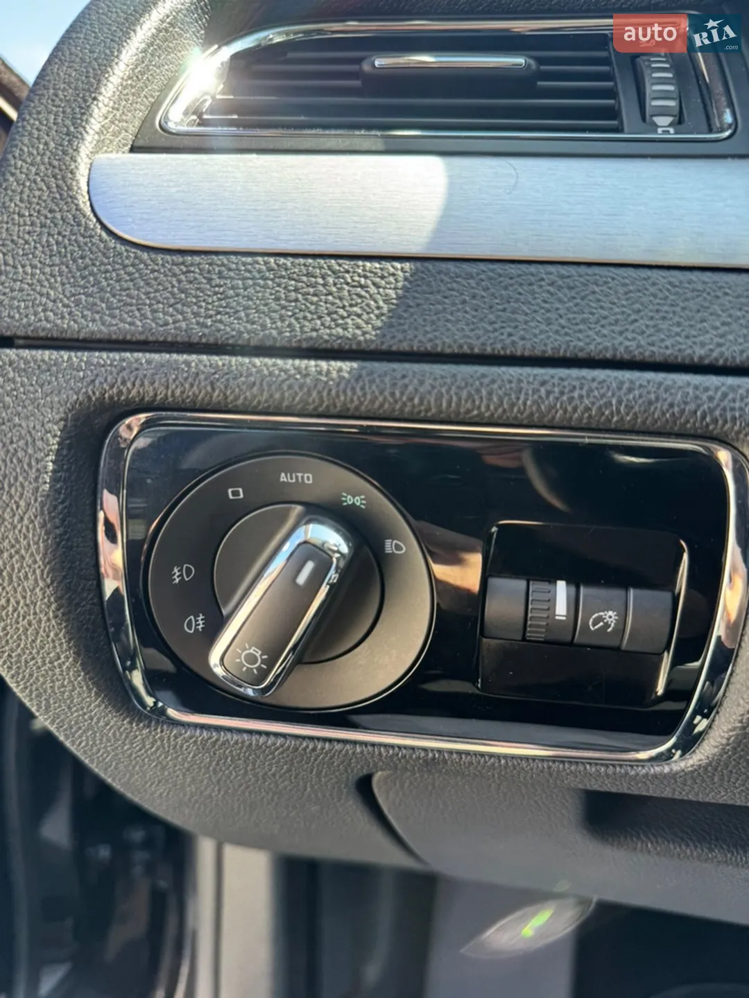2013 Skoda Superb - мініатюра 20