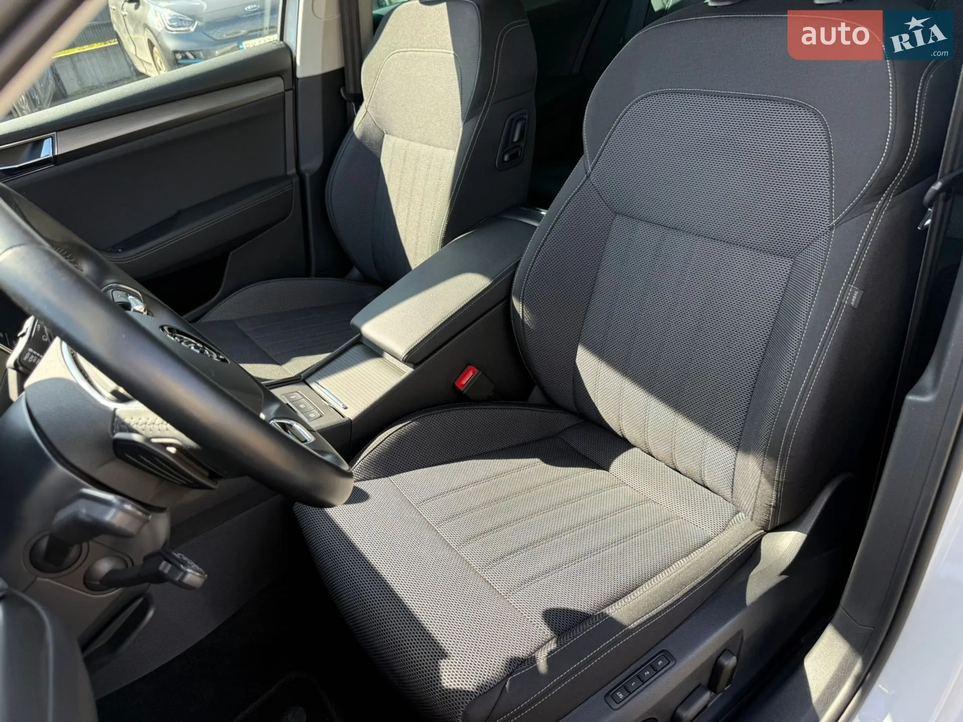 2022 Skoda Superb - мініатюра 24