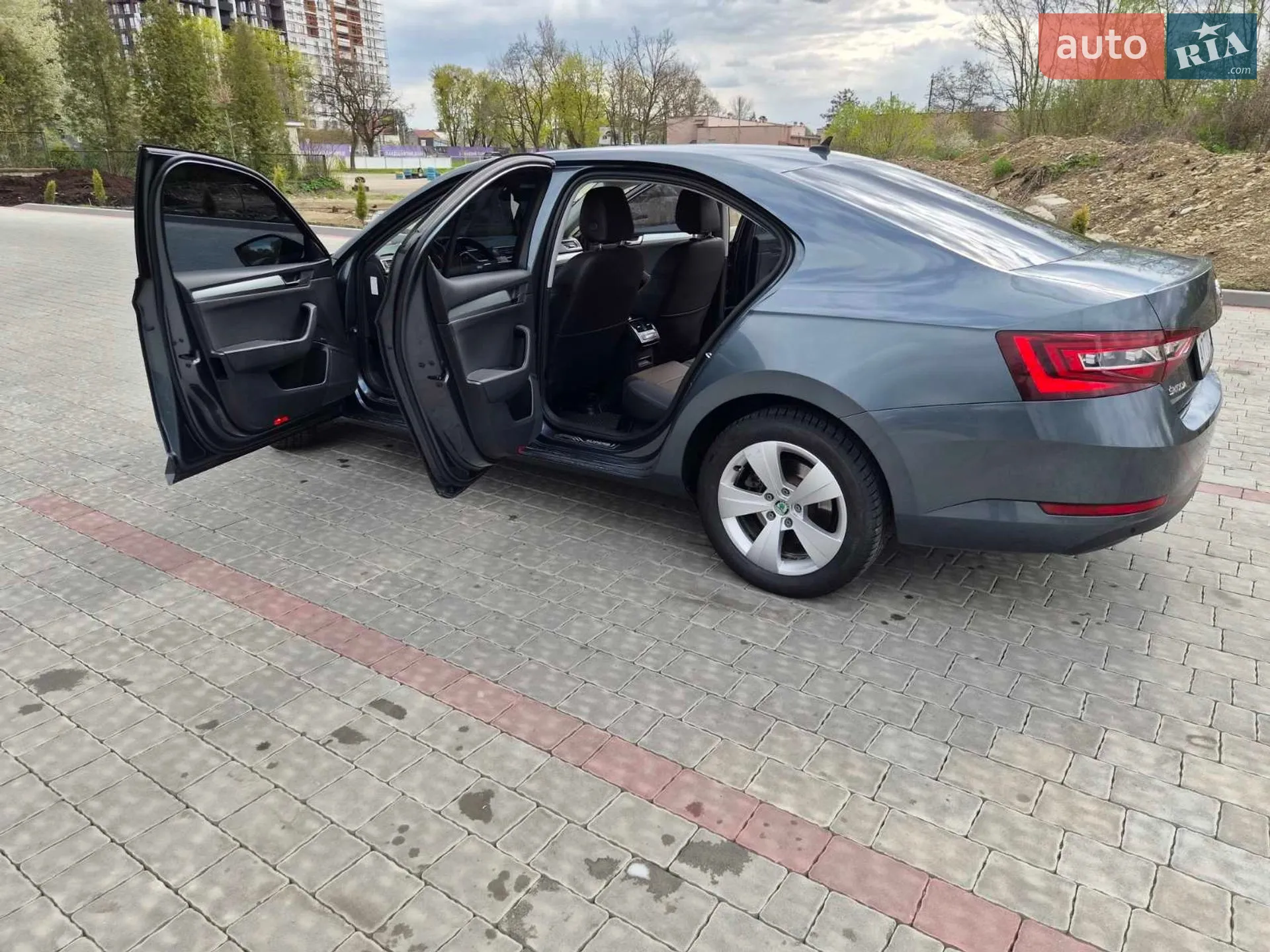 2018 Skoda Superb - мініатюра 21