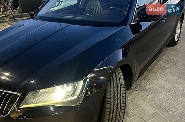 Універсал Skoda Superb 2016 в Львові