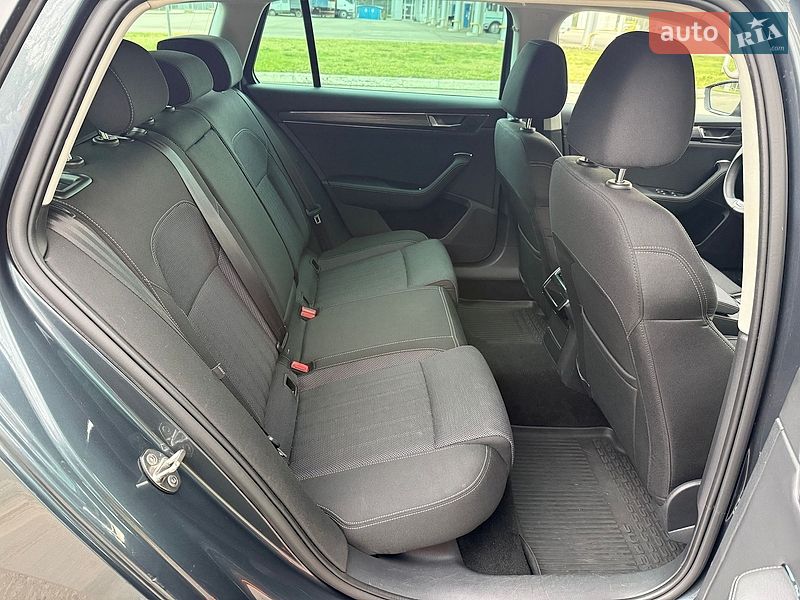 Универсал Skoda Superb 2020 в Ковеле