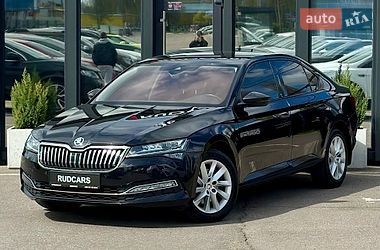 Лифтбек Skoda Superb 2020 в Кременчуге
