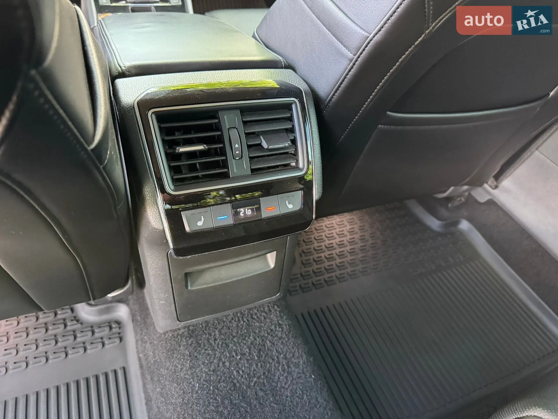 2019 Skoda Superb - мініатюра 9