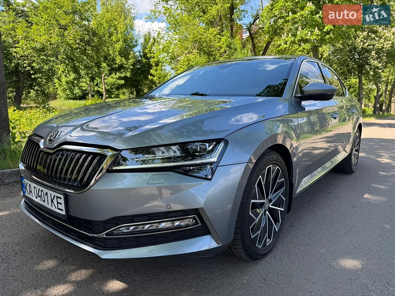 2019 Skoda Superb - мініатюра 28
