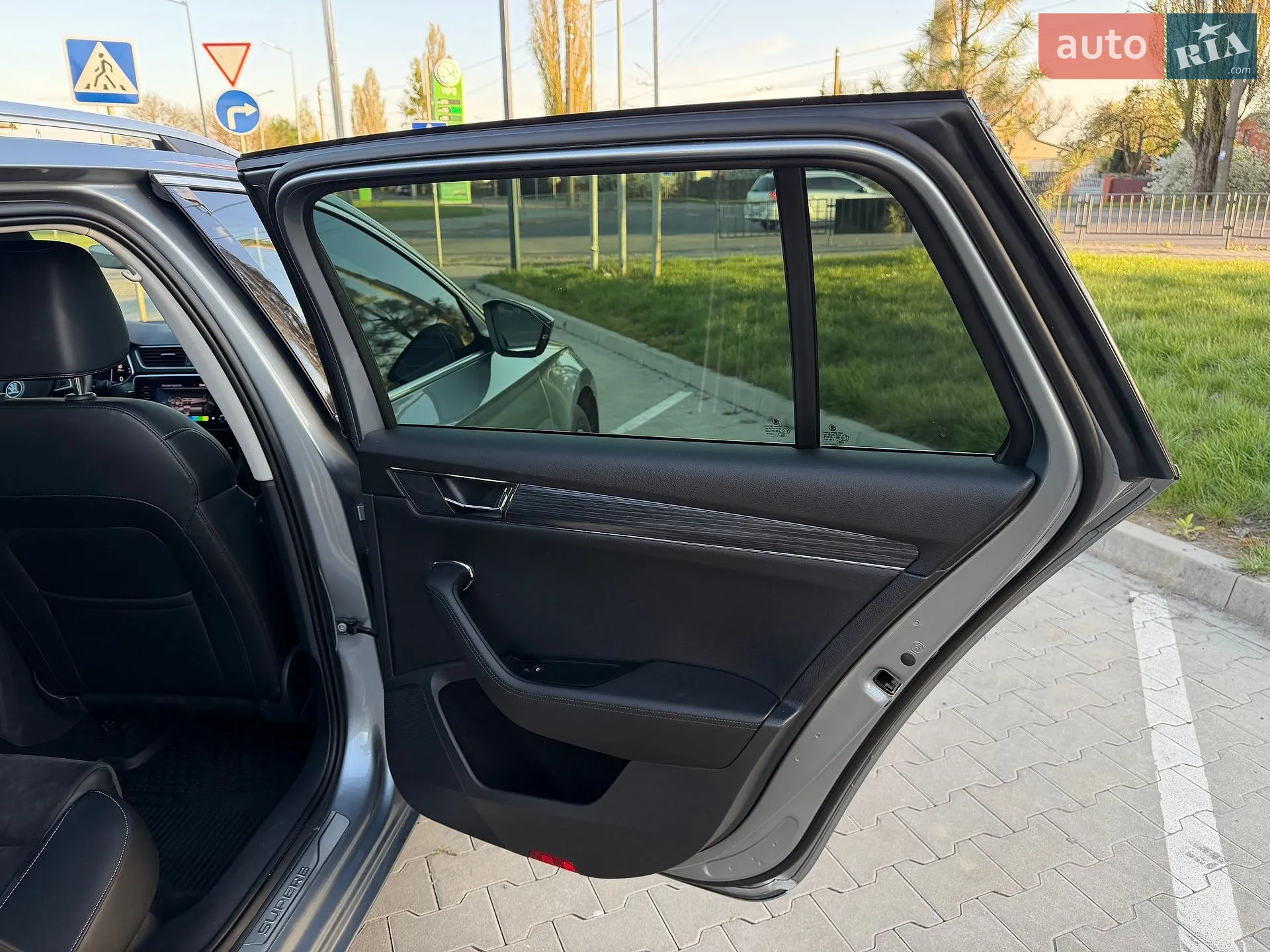 2020 Skoda Superb - мініатюра 38
