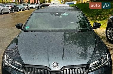 Универсал Skoda Superb 2021 в Львове