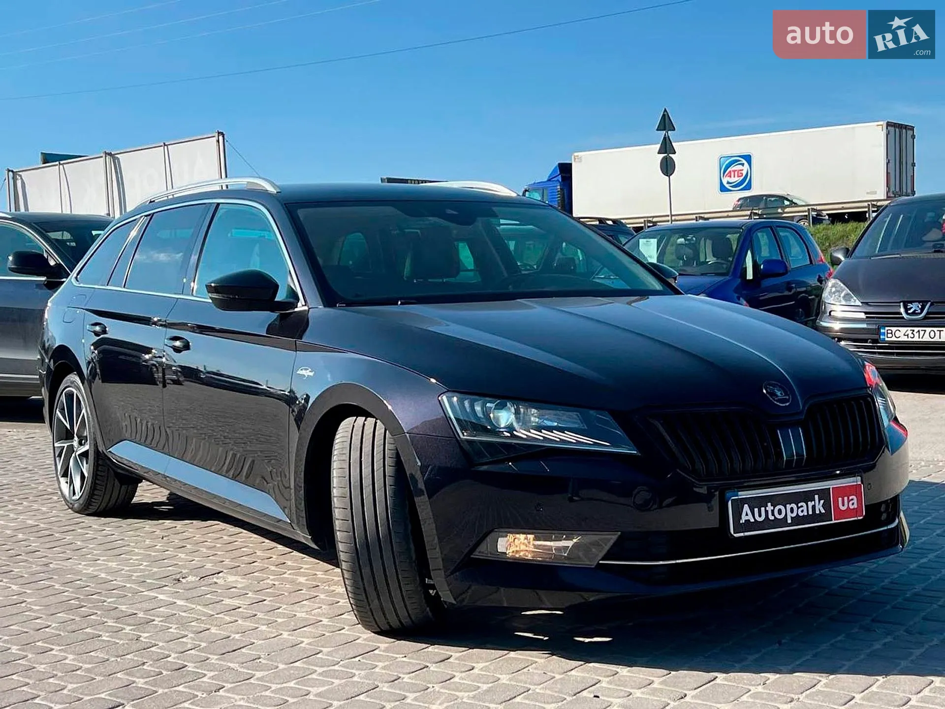 2016 Skoda Superb - мініатюра 3