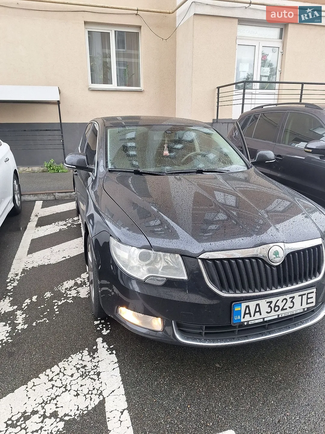2010 Skoda Superb - мініатюра 3