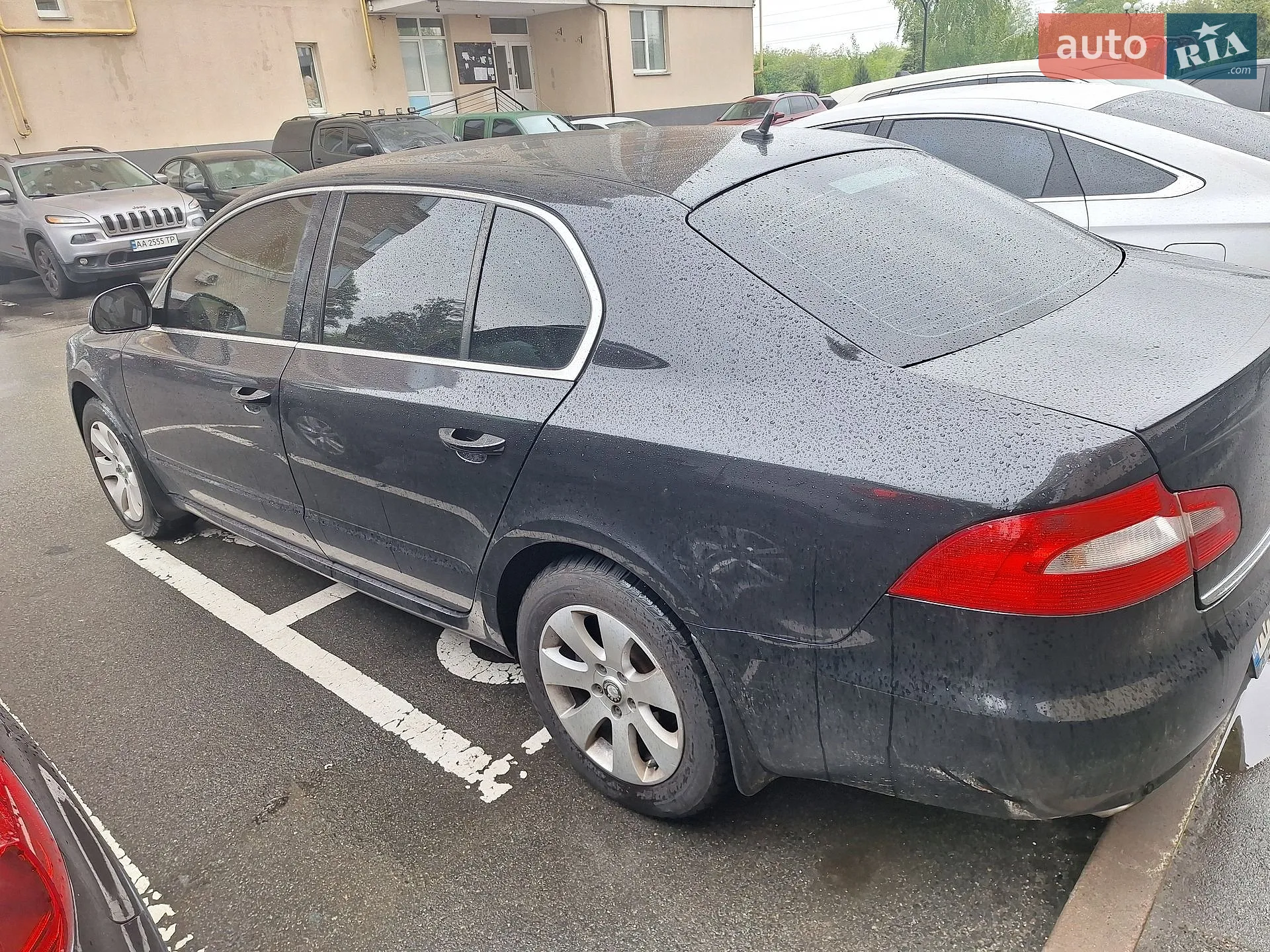 2010 Skoda Superb - мініатюра 8