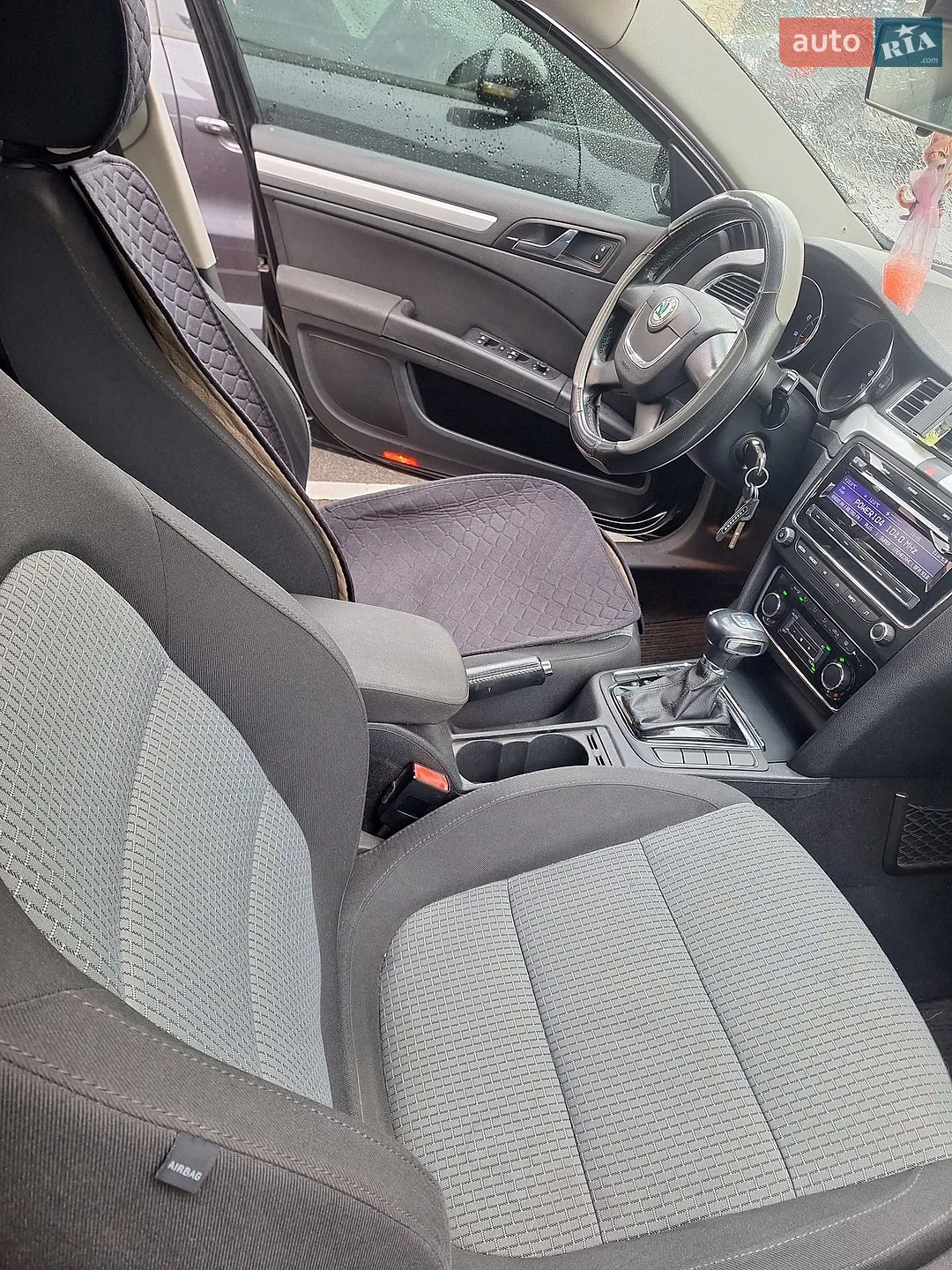 2010 Skoda Superb - мініатюра 10