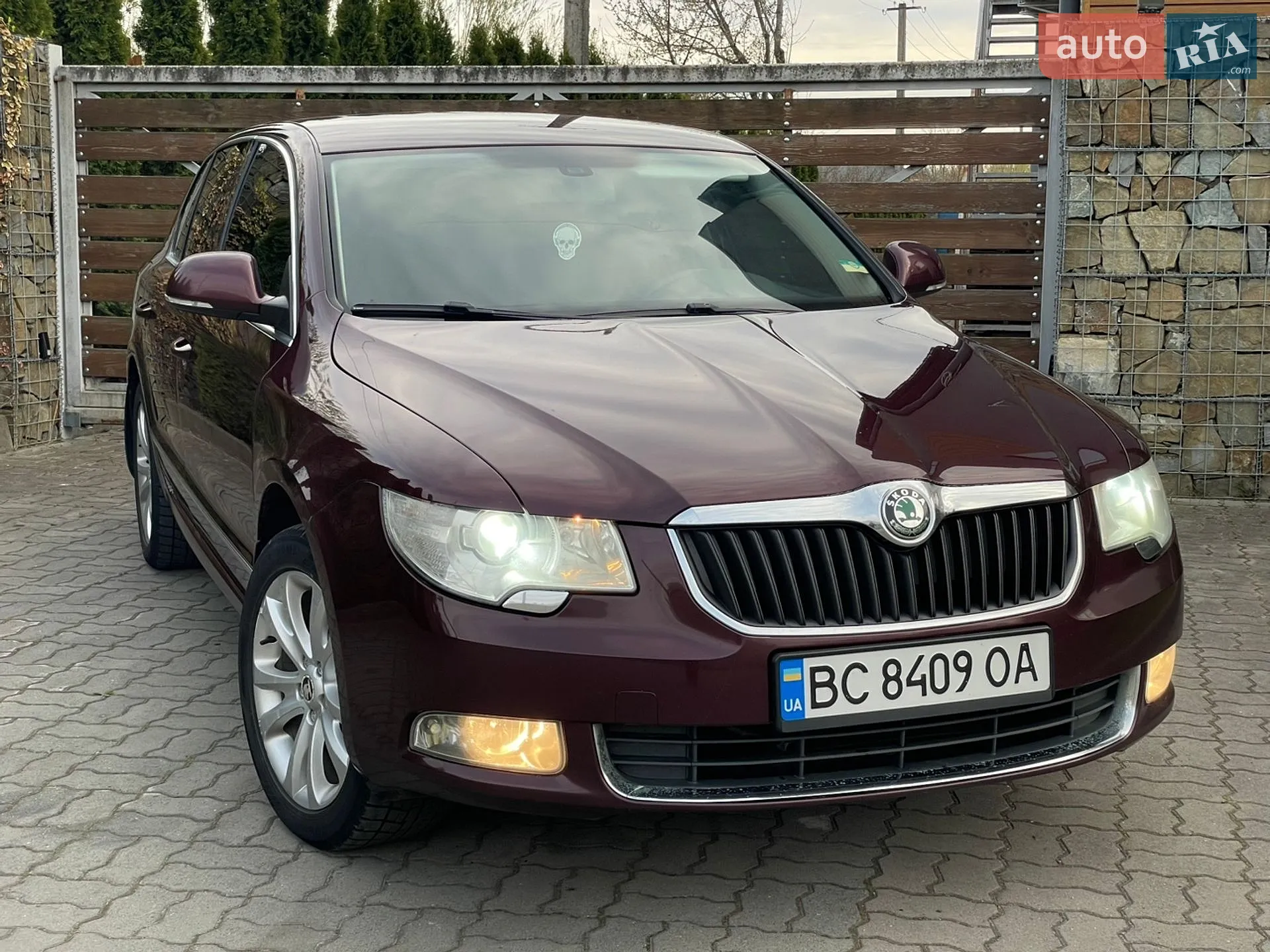2010 Skoda Superb - мініатюра 13