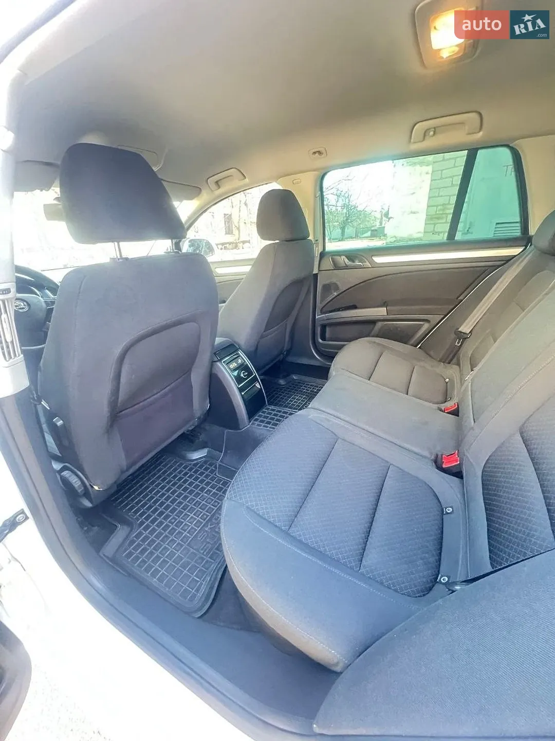 2014 Skoda Superb - мініатюра 6