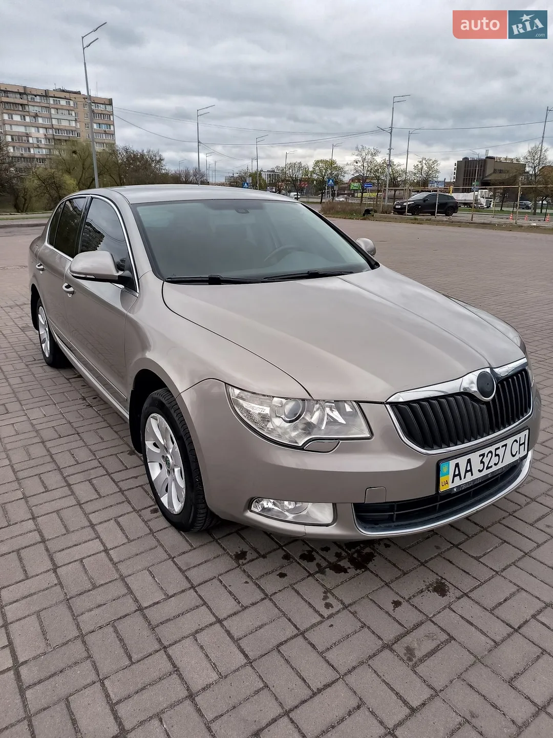 2010 Skoda Superb - мініатюра 6