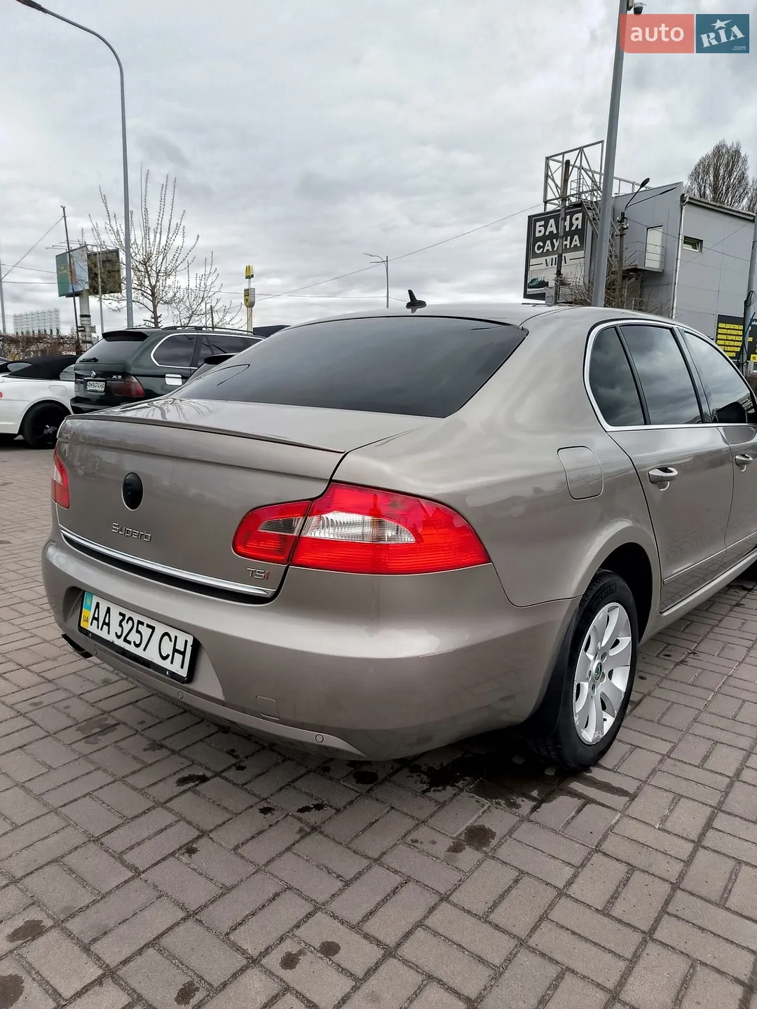 2010 Skoda Superb - мініатюра 15