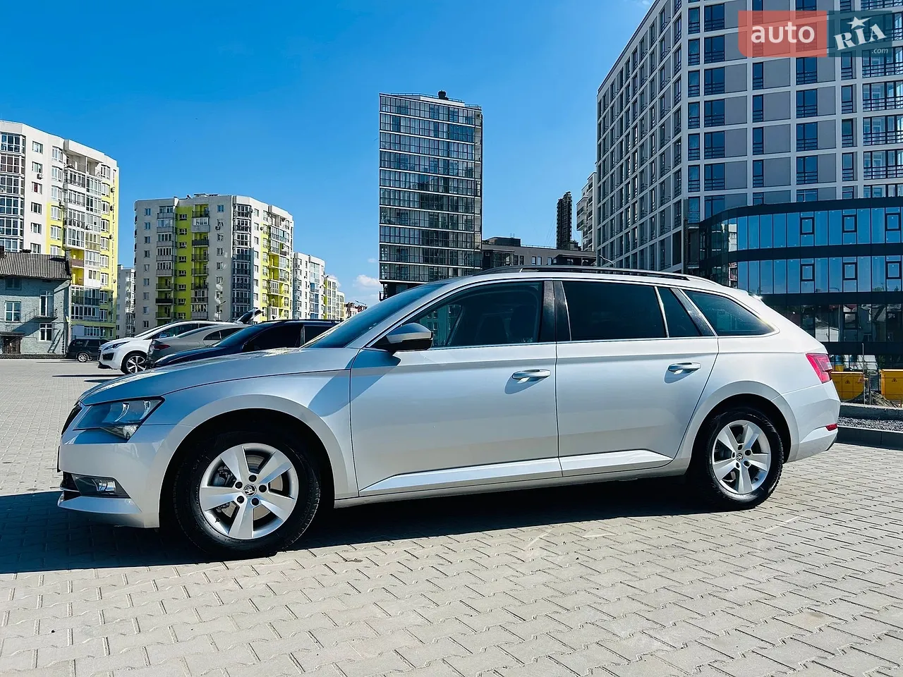 2014 Skoda Superb - мініатюра 18