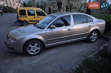 Ліфтбек Skoda Superb 2004 в Дружбі