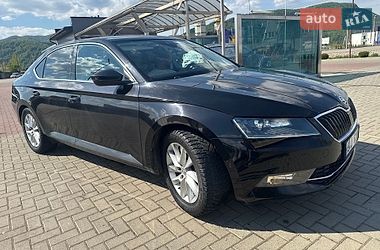 Лифтбек Skoda Superb 2019 в Хусте