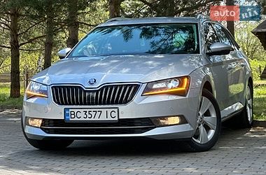 Универсал Skoda Superb 2018 в Дрогобыче
