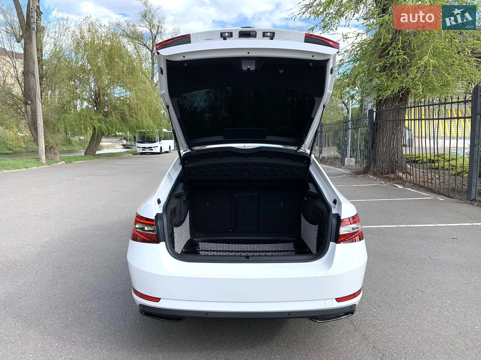 2018 Skoda Superb - мініатюра 47