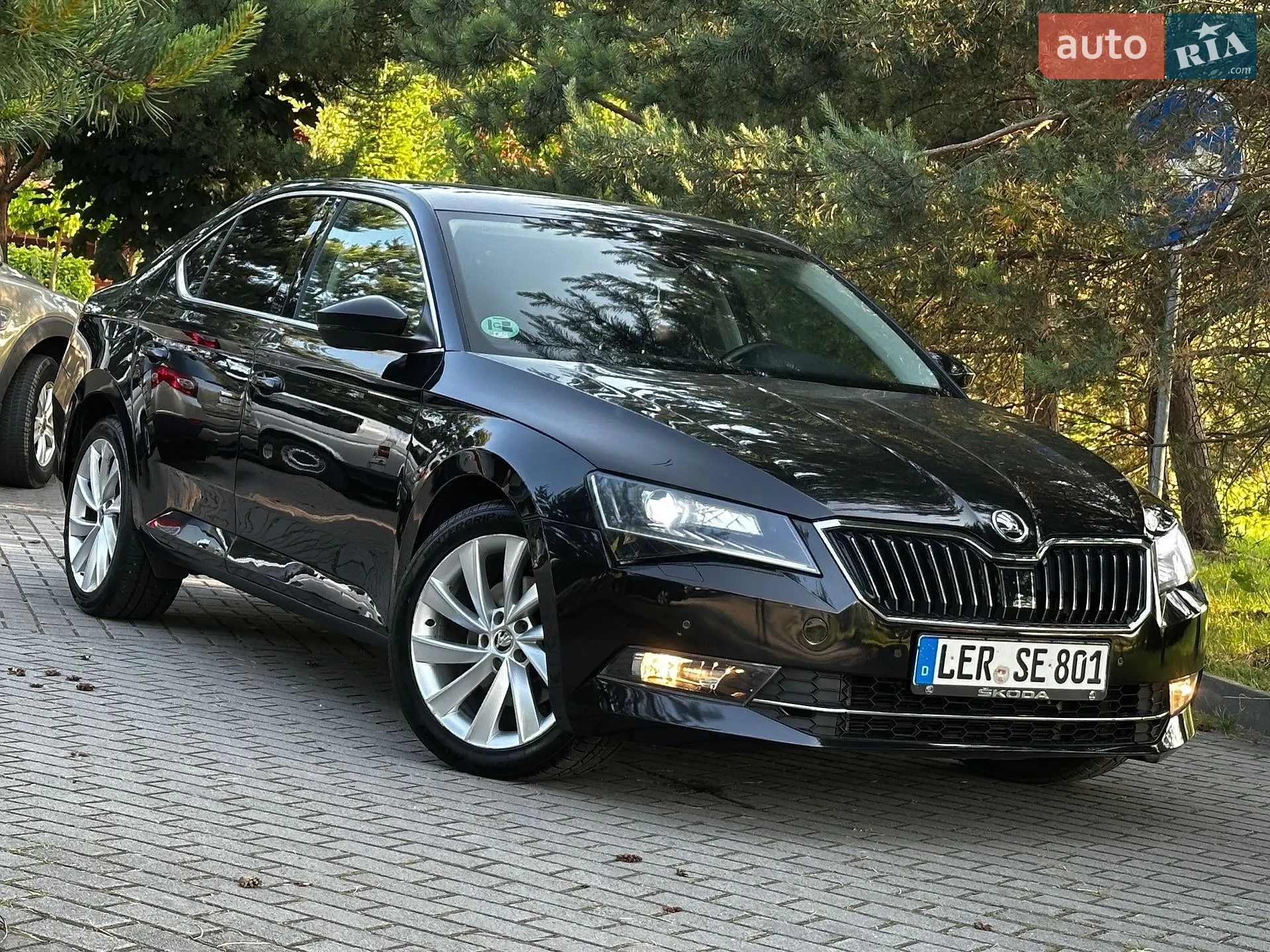 2016 Skoda Superb - мініатюра 8