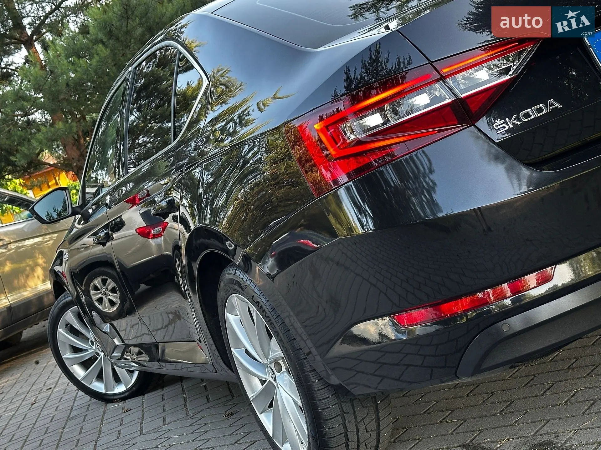 2016 Skoda Superb - мініатюра 31
