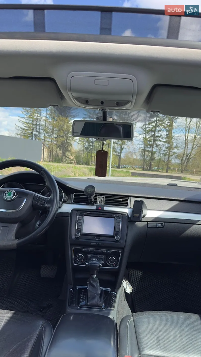 2011 Skoda Superb - мініатюра 31