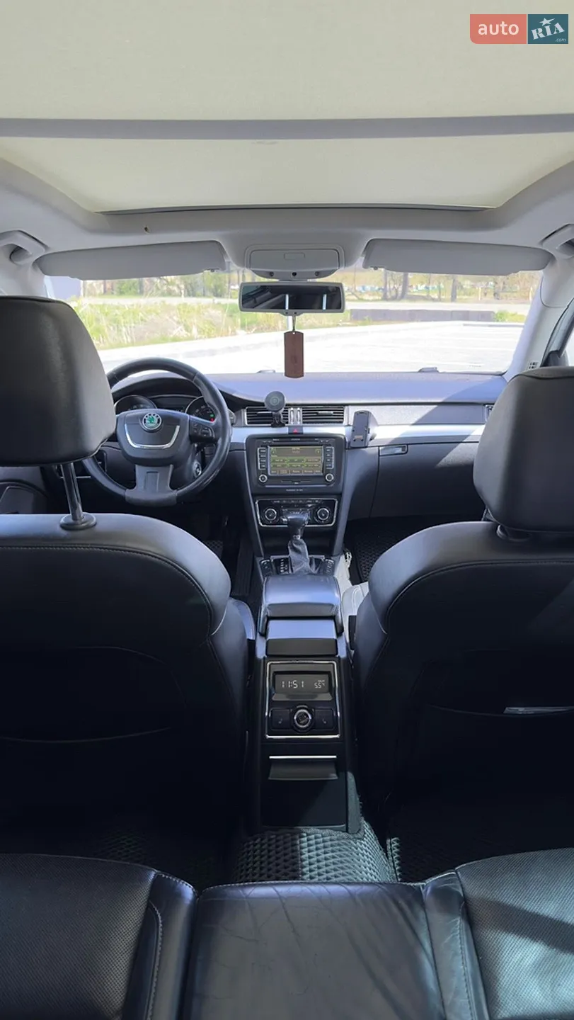 2011 Skoda Superb - мініатюра 48