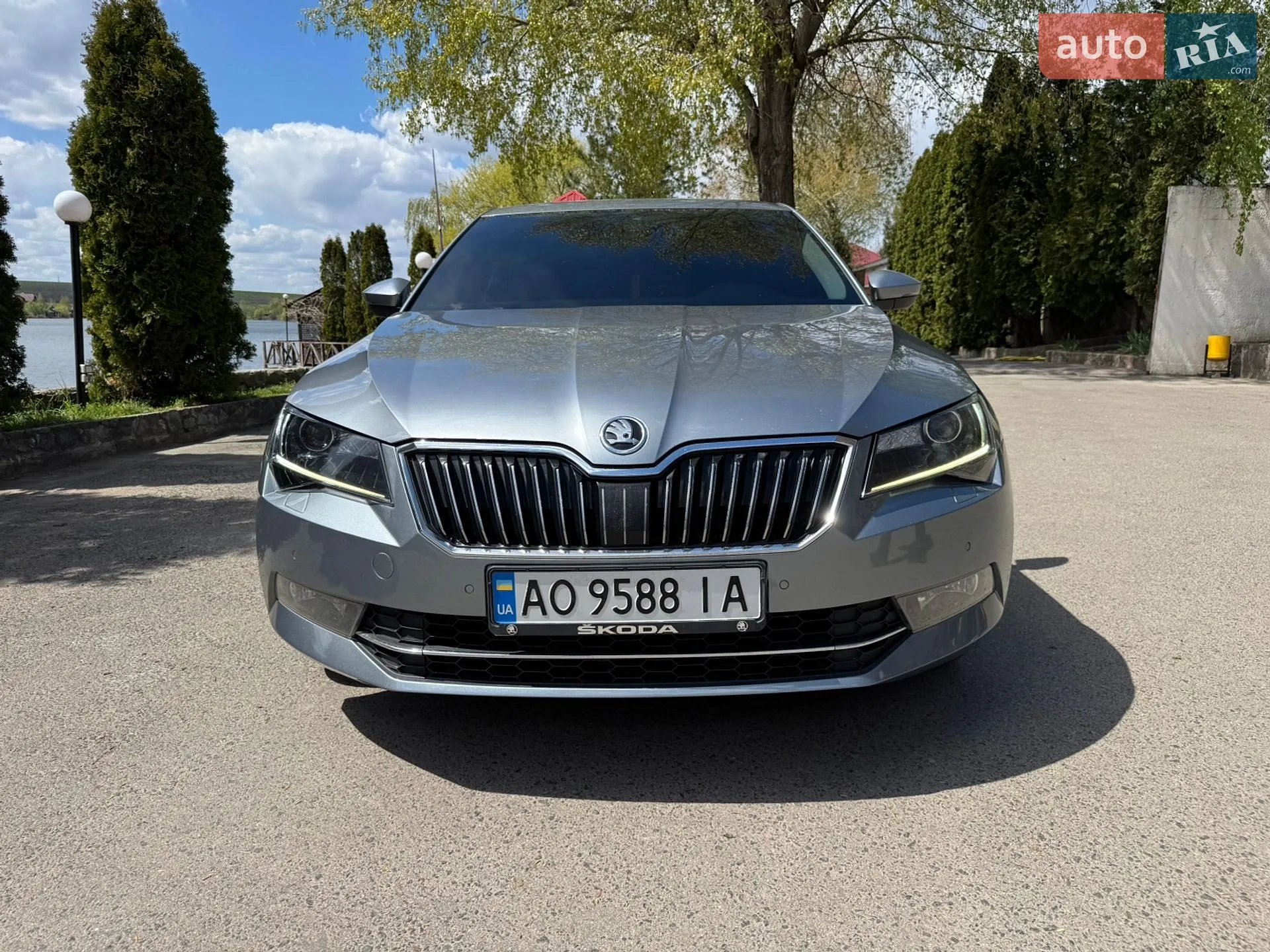 2015 Skoda Superb - мініатюра 23