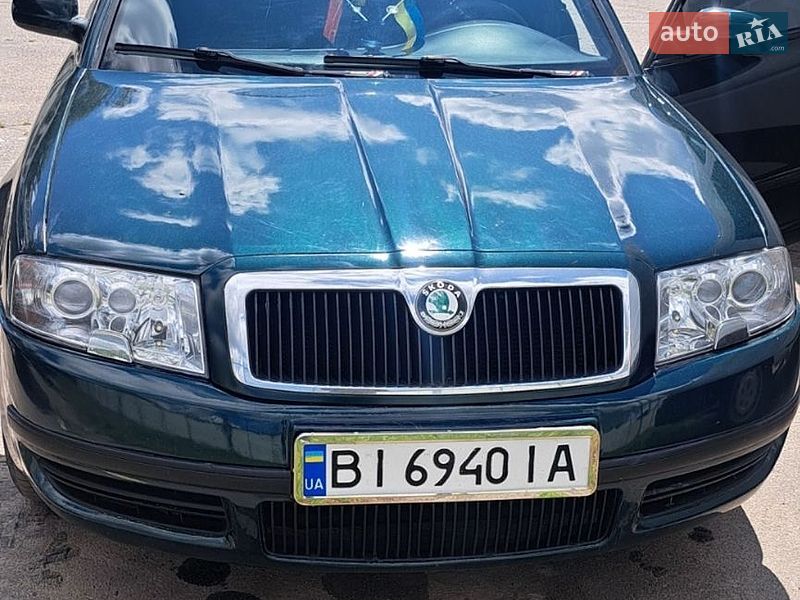 Skoda Superb 2003
