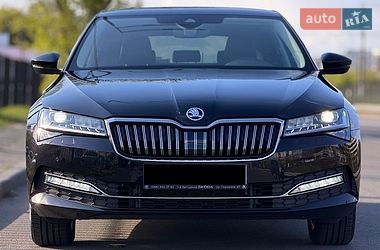 Ліфтбек Skoda Superb 2023 в Києві
