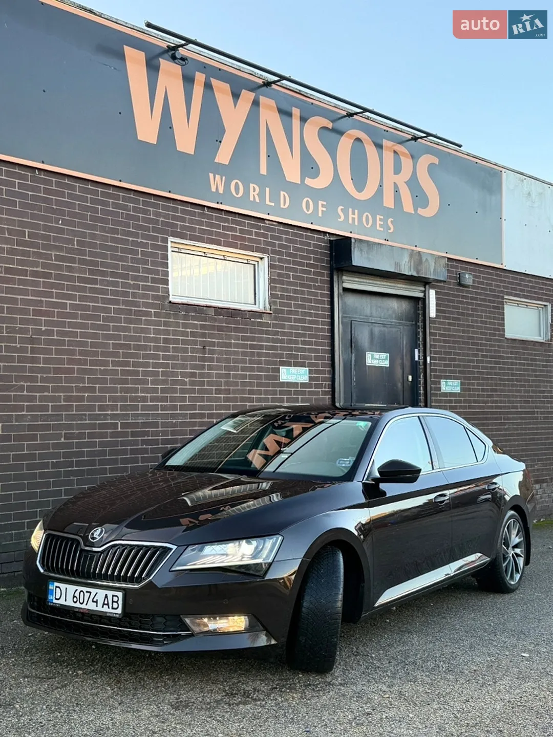 2017 Skoda Superb - мініатюра 9
