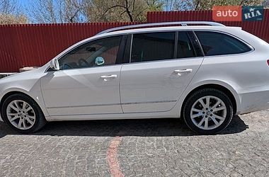Универсал Skoda Superb 2013 в Кременце