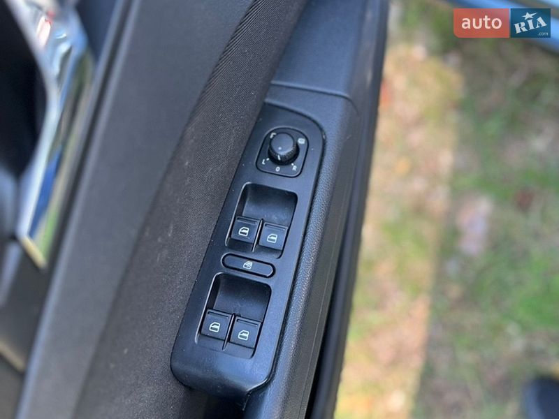 Универсал Skoda Superb 2014 в Киеве