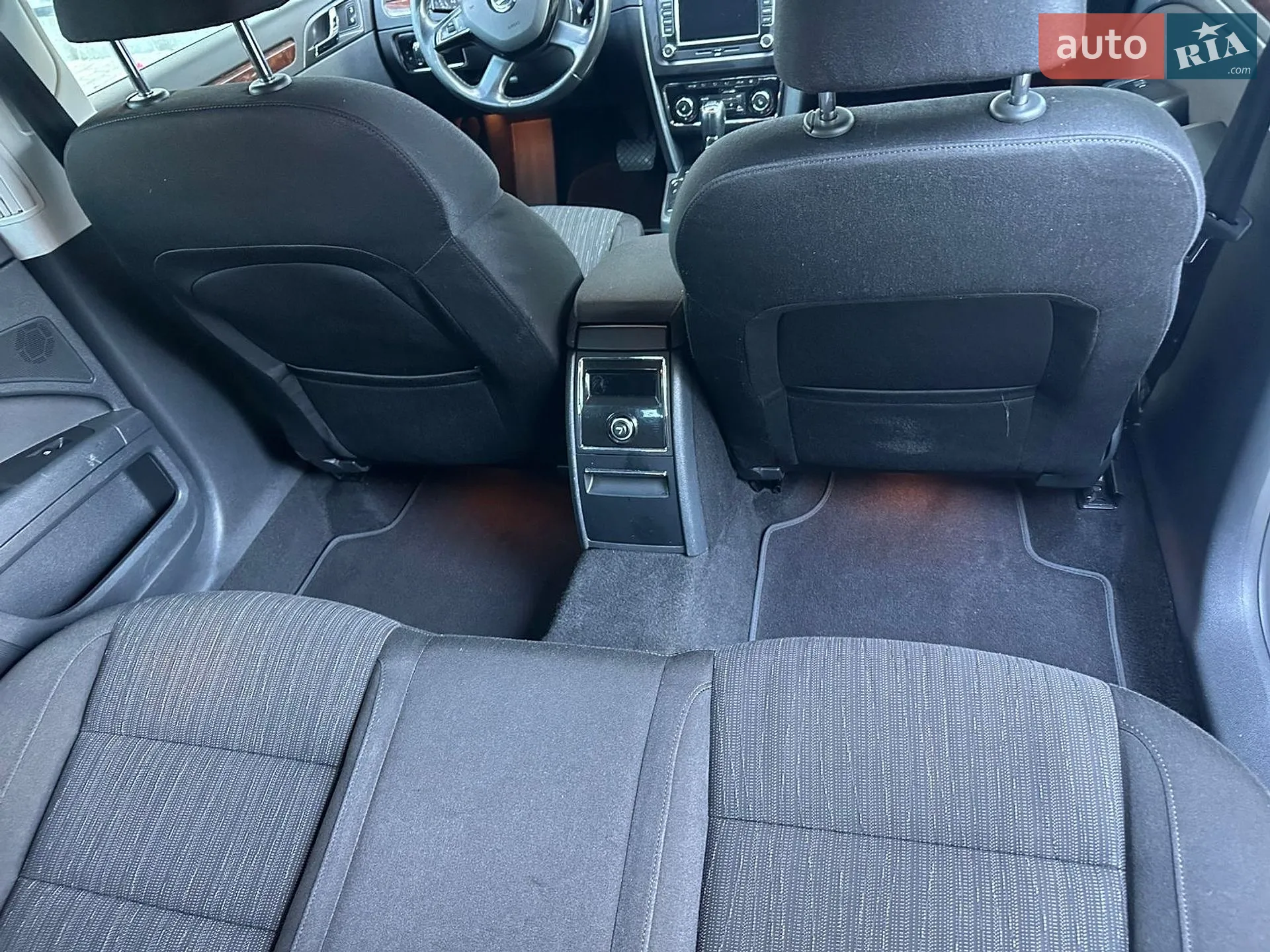 2013 Skoda Superb - мініатюра 4